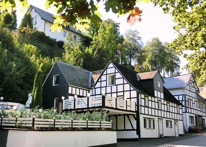 In Sauerland Nahe Winterberg Skifahren * Schmallenberg